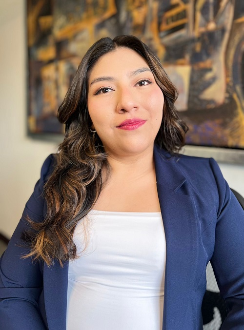 Aurora Hernández Serrano.